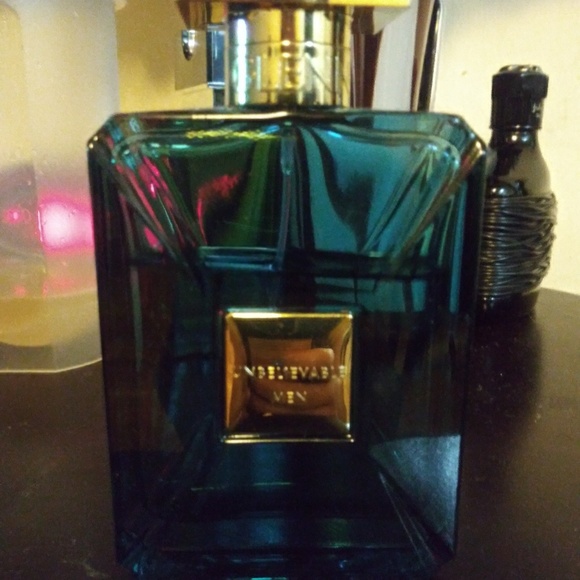 Unbelievable men - Picture 2 of 2